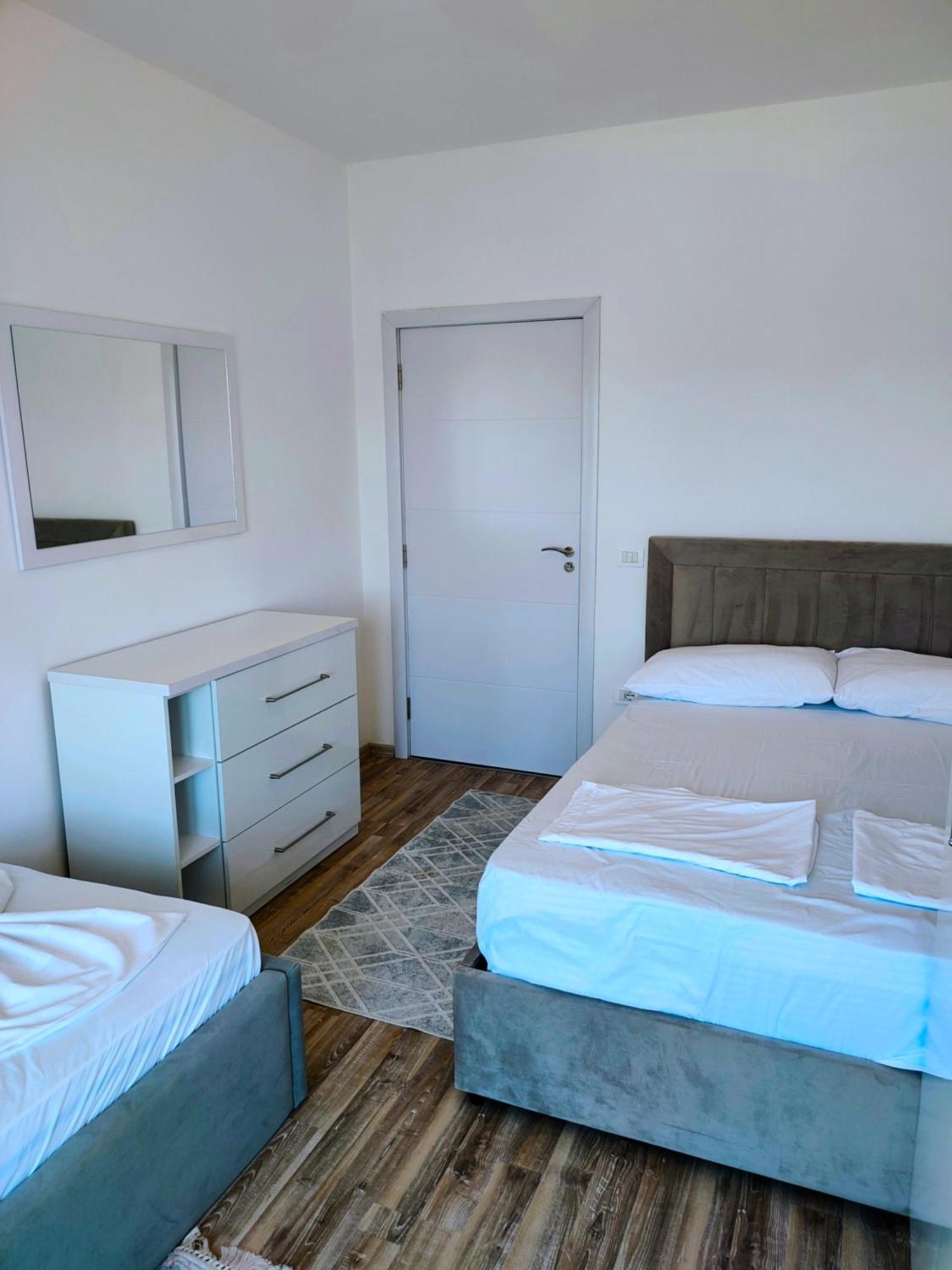 Sabi Apartment Golem Qerret מראה חיצוני תמונה