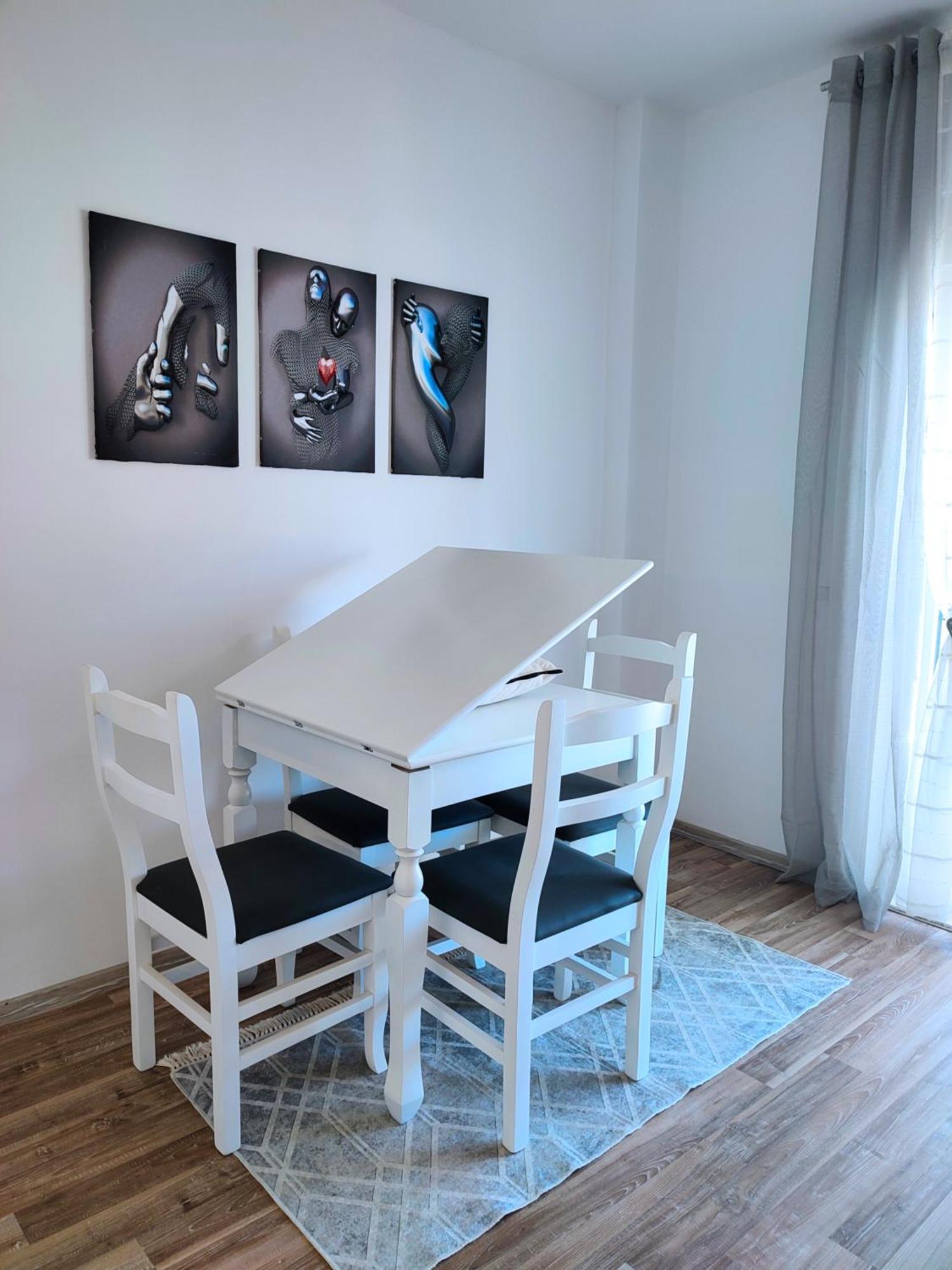 Sabi Apartment Golem Qerret מראה חיצוני תמונה
